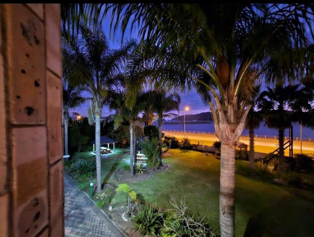 Lagoon Breeze Guest House Knysna Exterior foto